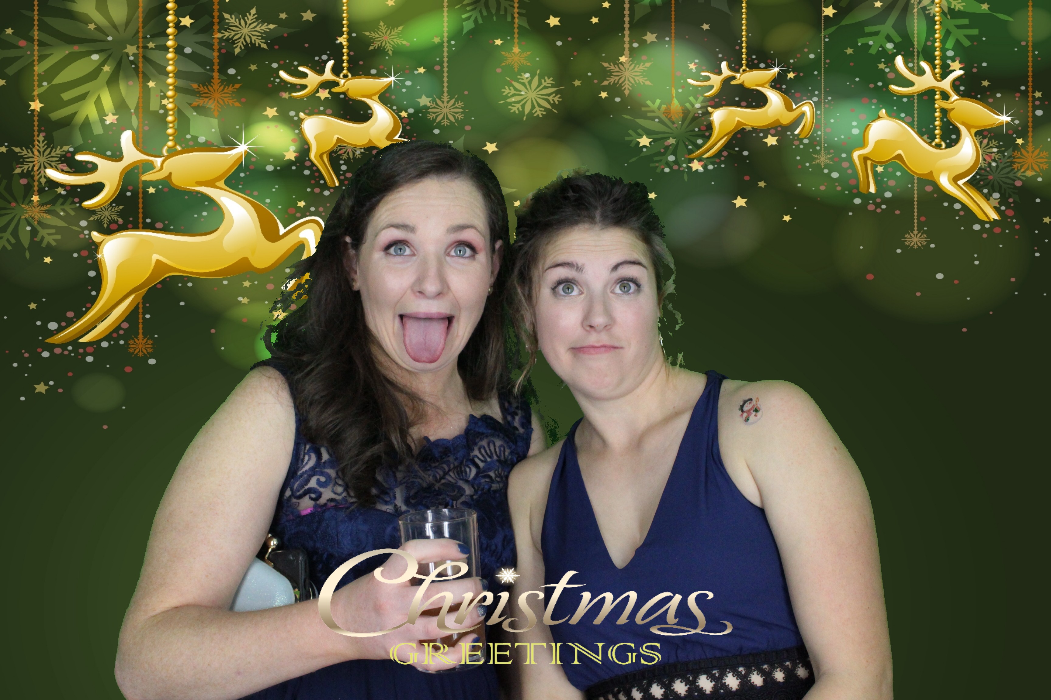 Upavon Officers' Mess Christmas Party | View more photos from the event at gallery.myphotoboothexperience.co.uk/u/MyPhotoBoothExperienceLtd/Upavon-Officers-Mess-Christmas-Party